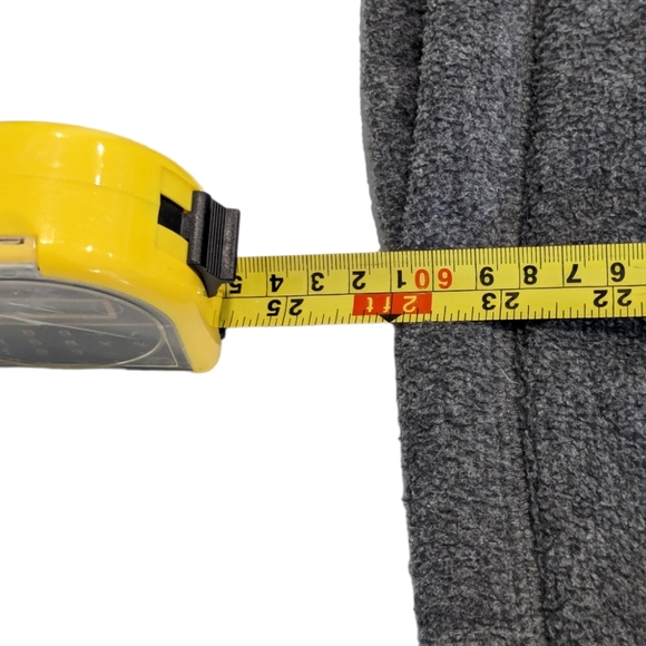 Disney Mickey And Minnie Hearts Valentine's Fuzzy Full Zip Jacket Size Medium - Picture 6 of 6